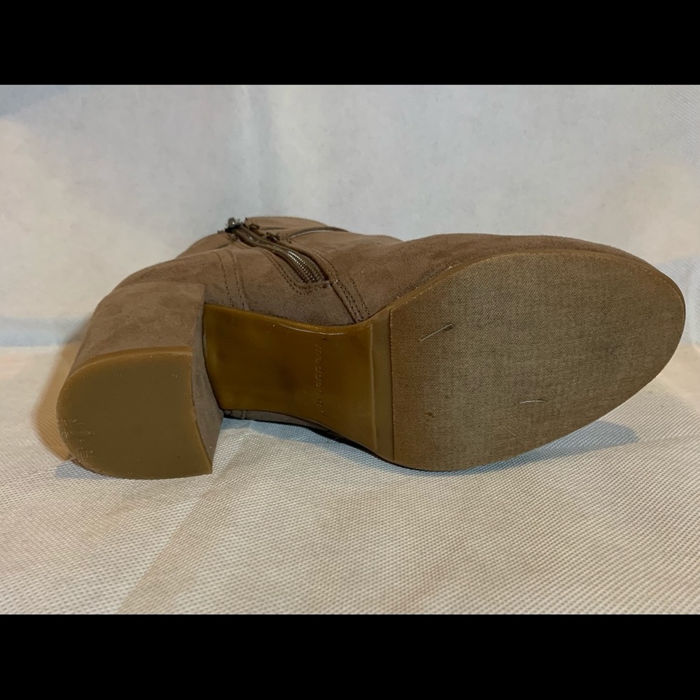 Madden Girl Rightonn Booties Taupe Vegan 7.5 - Picture 5 of 6